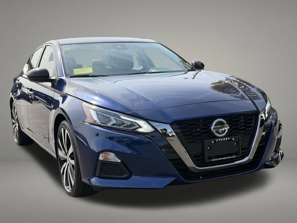Used 2022 Nissan Altima 2.5 SR FWD image 8