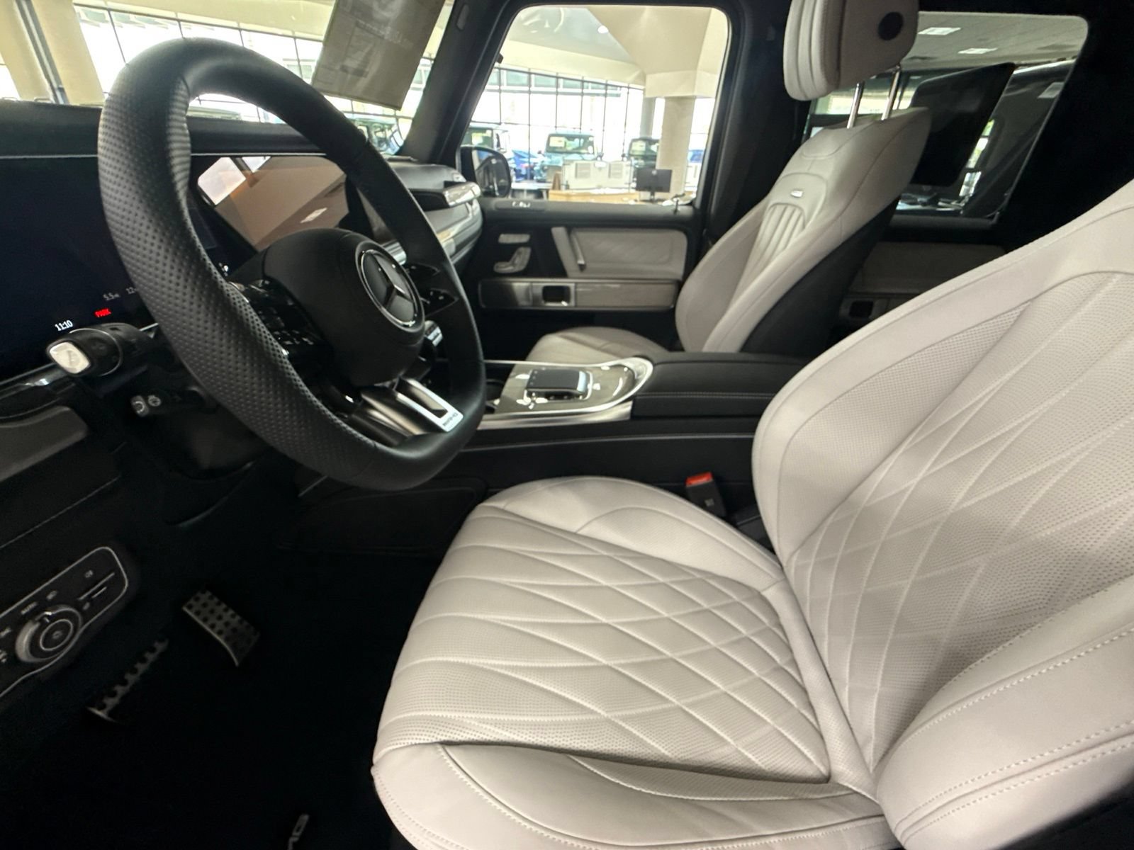 New 2027 Mercedes-Benz G 63 AMG 4MATIC image 10