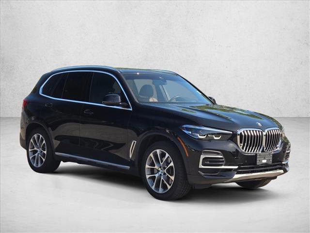 Used 2023 BMW X5 xDrive40i w/ Premium Package image 3