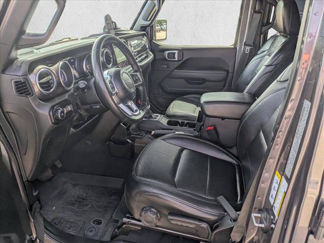 Used 2019 Jeep Wrangler Unlimited Sahara AWD/4WD image 15
