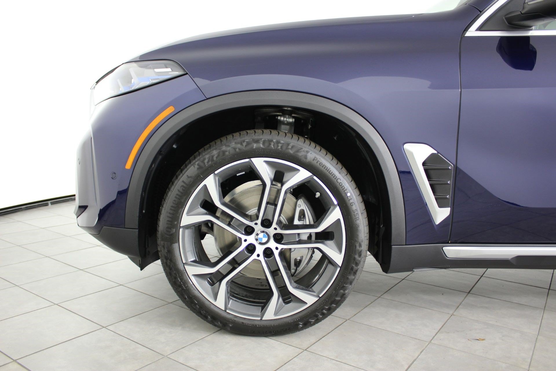 Used 2026 BMW X5 sDrive40i w/ Climate Comfort Package RWD image 11