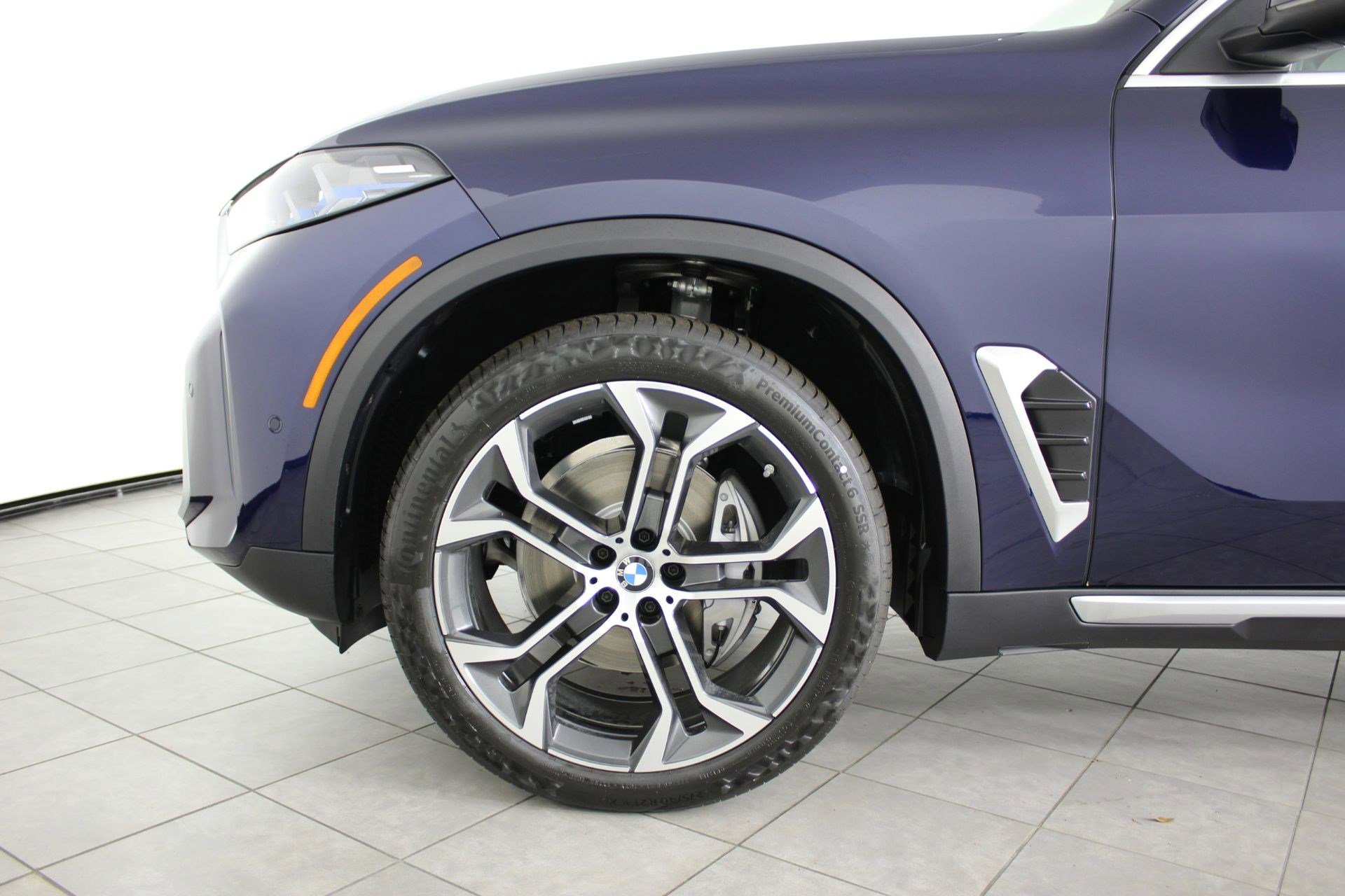 New 2026 BMW X5 sDrive40i w/ Climate Comfort Package RWD image 11