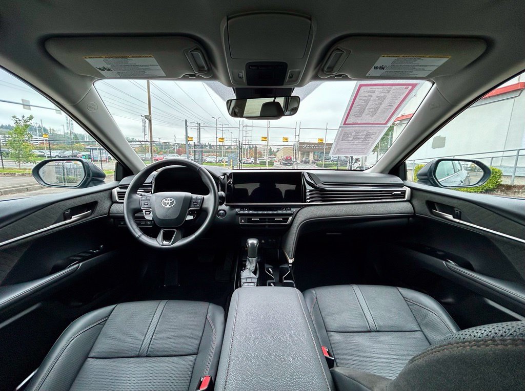 Certified 2025 Toyota Camry XLE FWD image 18