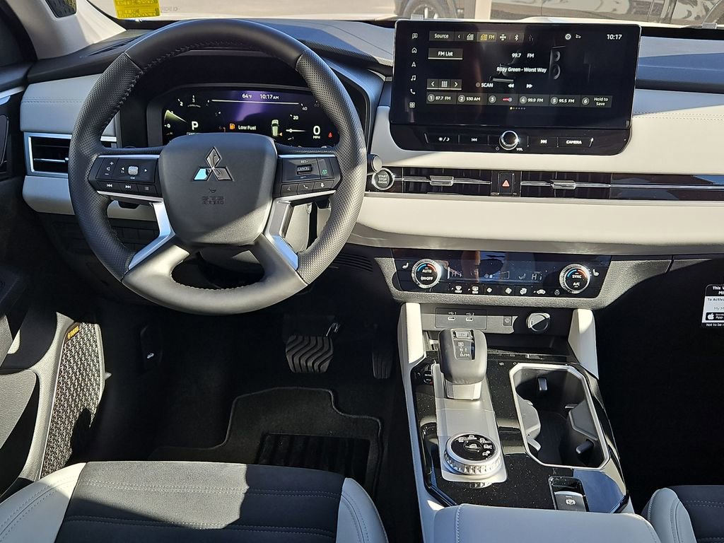 New 2026 Mitsubishi Outlander SE image 21