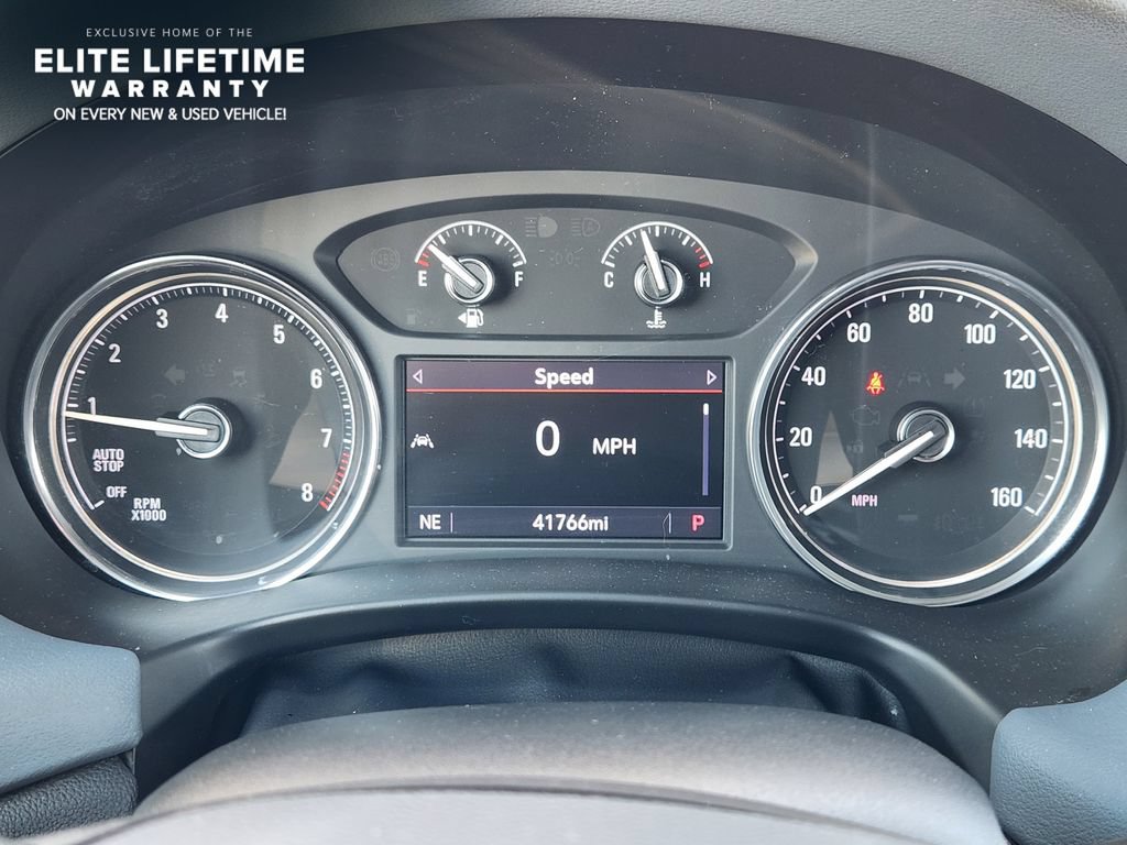 Used 2022 Buick Enclave Essence w/ Experience Buick Package FWD image 16