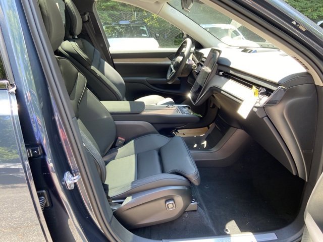 New 2025 Volvo EX90 Ultra image 17