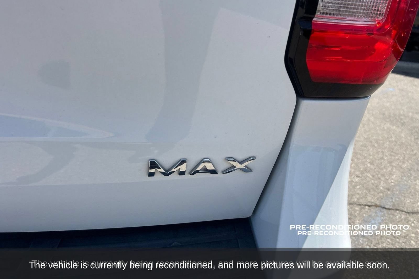 Used 2024 Ford Expedition Max XLT AWD/4WD image 7