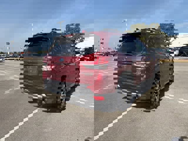 Used 2021 Subaru Forester Touring image 5