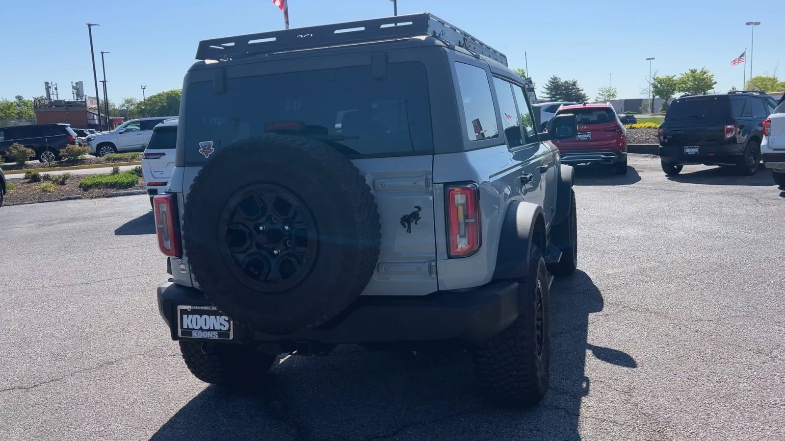 Used 2023 Ford Bronco Wildtrak image 11