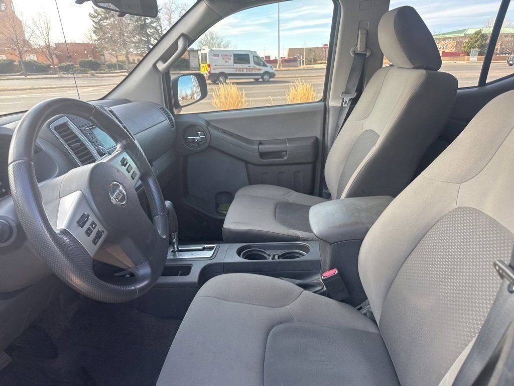 Used 2015 Nissan Xterra S w/ Value Package image 2