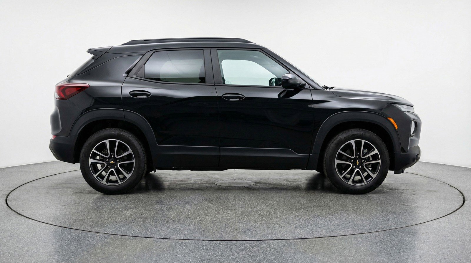 Used 2025 Chevrolet TrailBlazer LT FWD image 11