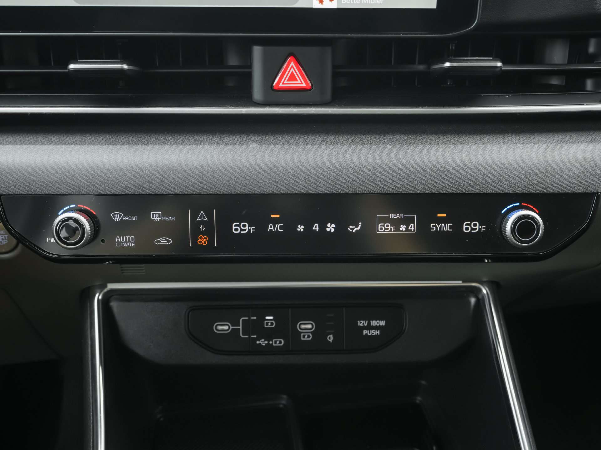 Used 2026 Kia Carnival EX FWD image 17