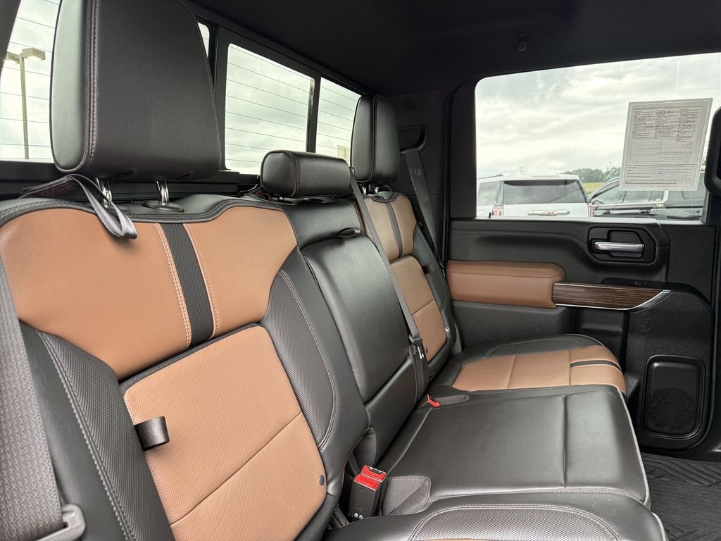 Certified 2023 Chevrolet Silverado 3500 High Country w/ Z71 Off-Road Package AWD/4WD image 29