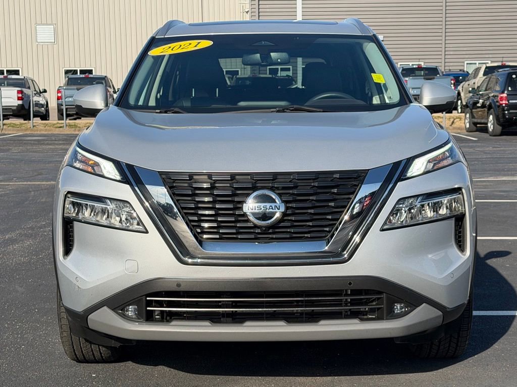 Used 2021 Nissan Rogue SL w/ Premium Package image 10
