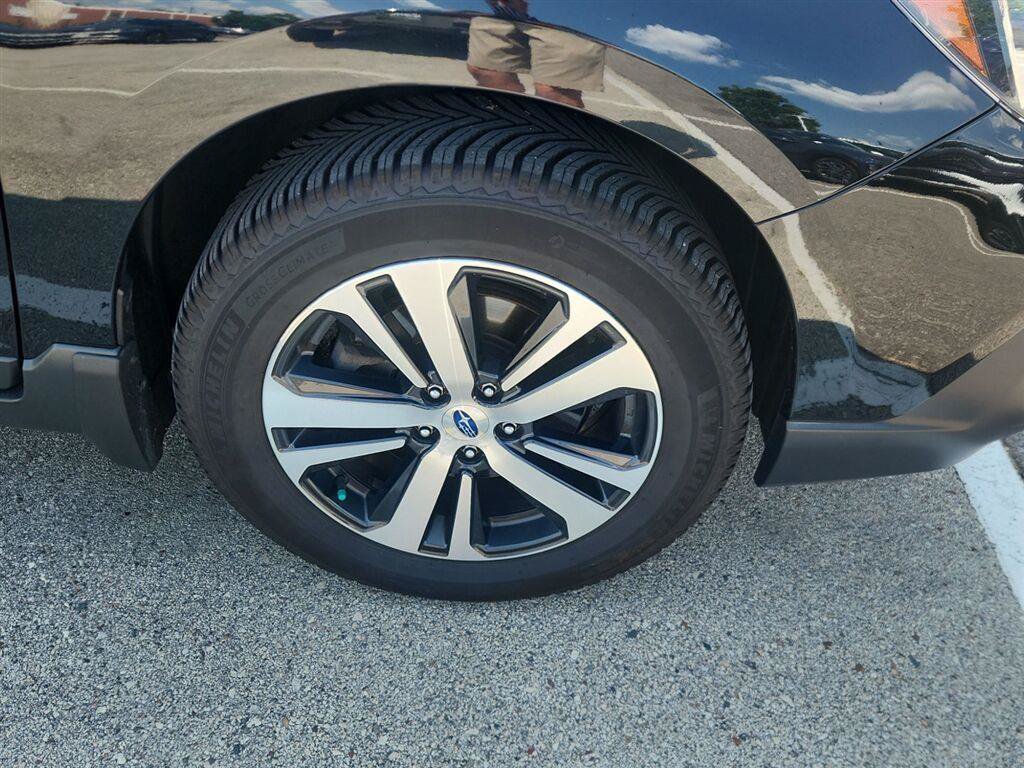 Used 2018 Subaru Outback 2.5i Limited AWD/4WD video 2