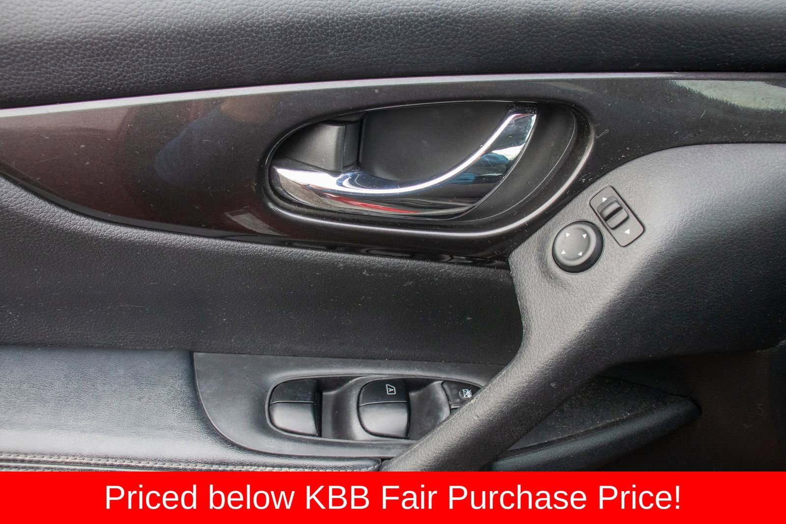 Used 2019 Nissan Rogue SV image 21