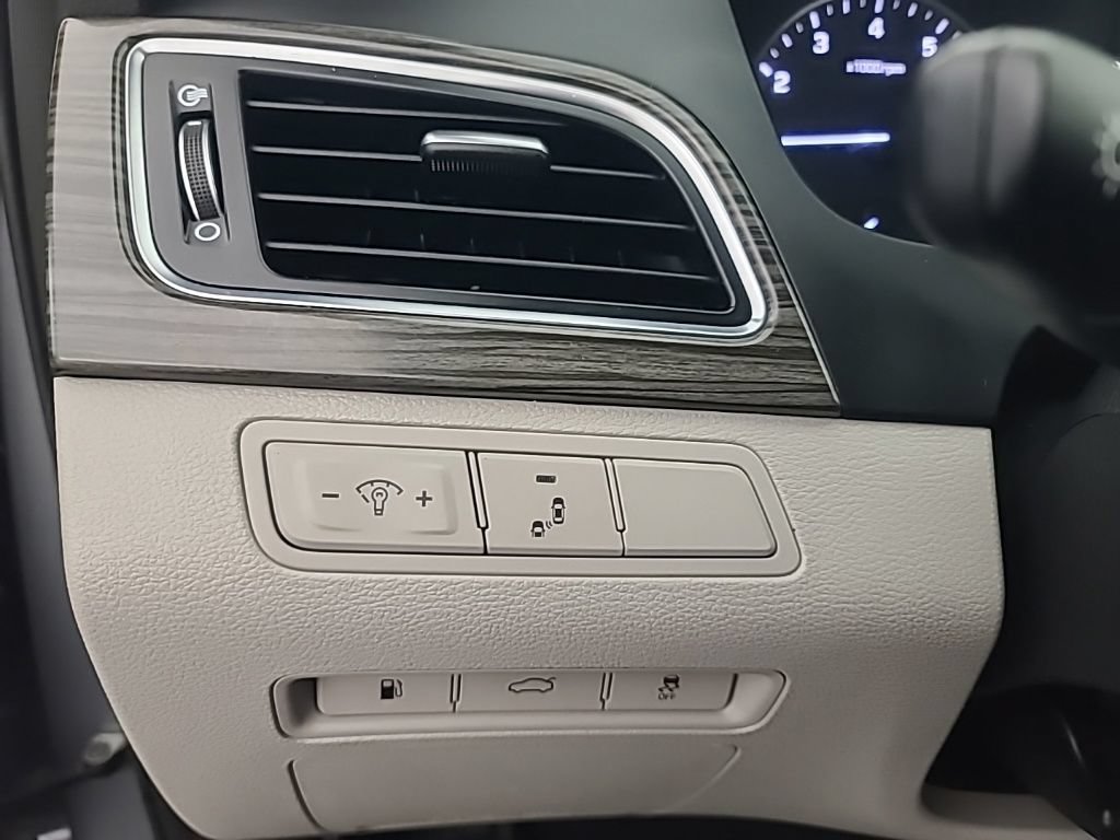 Used 2015 Hyundai Sonata Limited FWD image 27