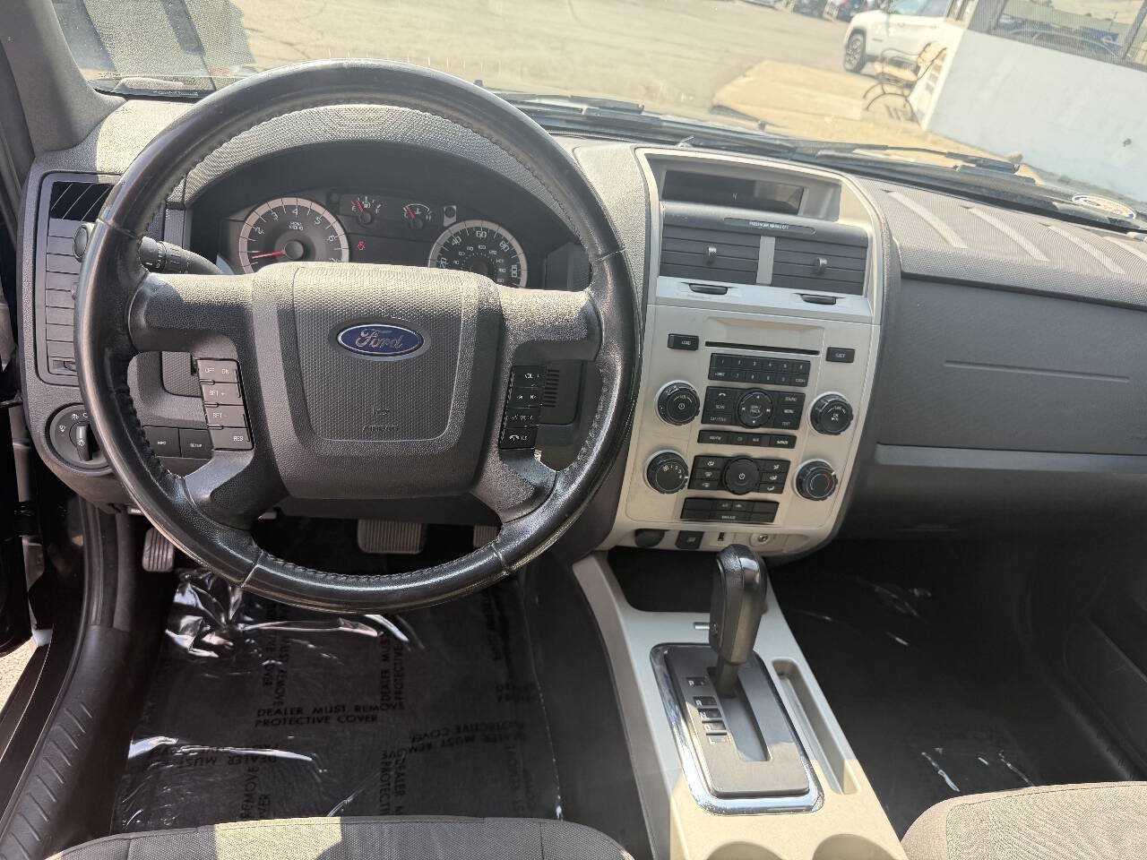 Used 2011 Ford Escape XLT w/ 201A Rapid Spec Order Code AWD/4WD image 12