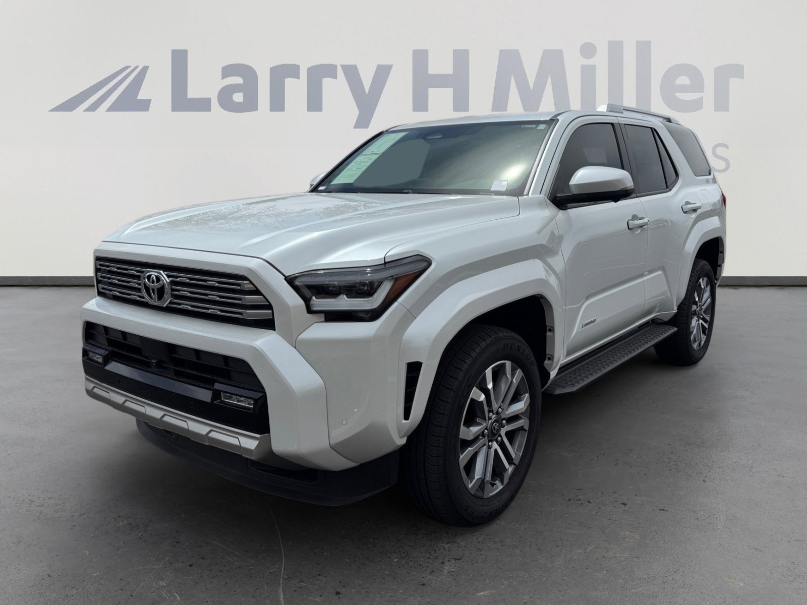 Certified 2025 Toyota 4Runner Limited AWD/4WD image 1