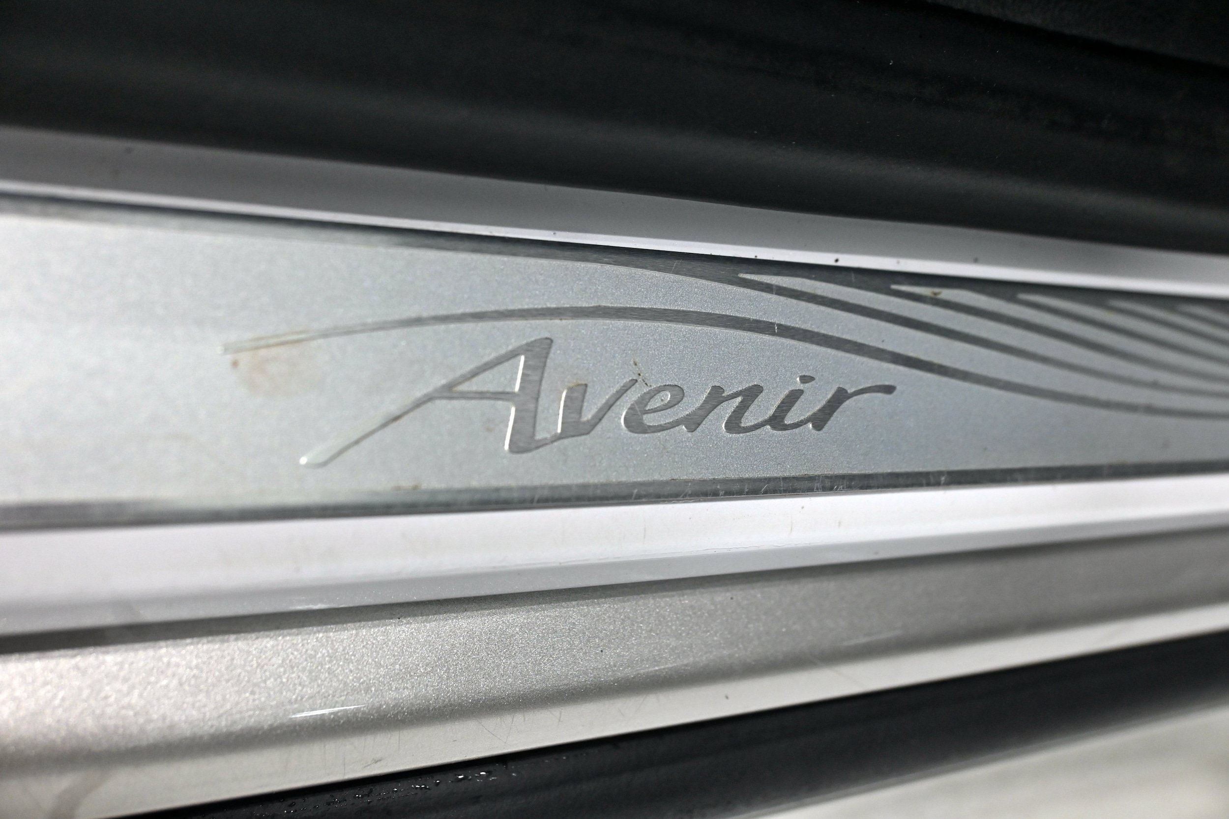Used 2018 Buick Enclave Avenir AWD/4WD image 32
