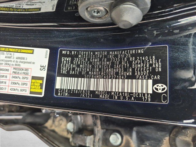 Used 2025 Toyota Corolla LE FWD image 30