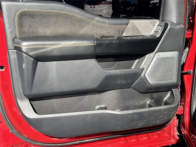 Used 2023 Ford F350 Platinum w/ FX4 Off-Road Package image 11