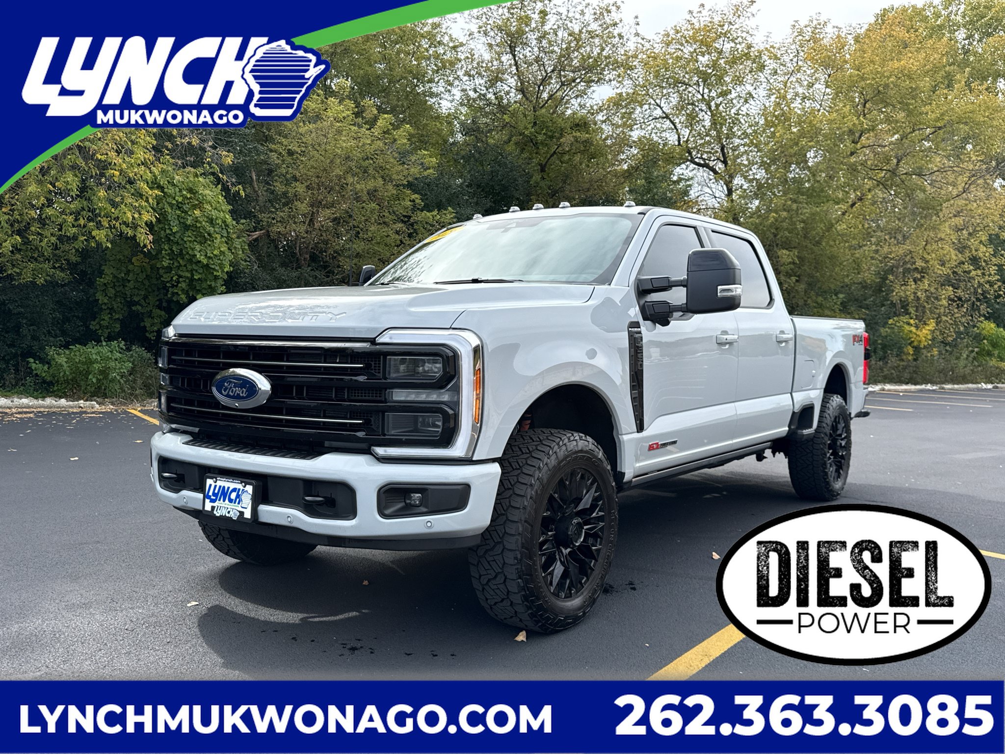Used 2026 Ford F350 Platinum AWD/4WD image 1