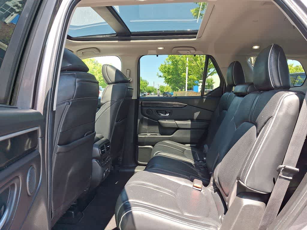 Used 2023 Honda Pilot Elite image 20