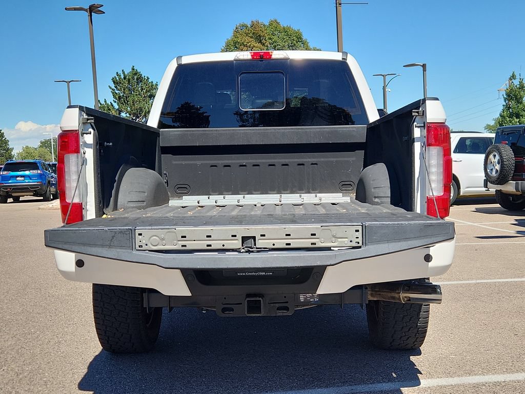 Used 2019 Ford F350 Platinum w/ Platinum Ultimate Package AWD/4WD image 10