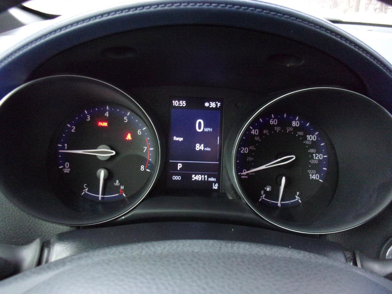 Used 2021 Toyota C-HR XLE image 18