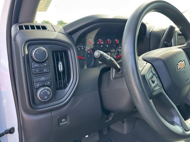 Certified 2024 Chevrolet Silverado 1500 Custom image 11