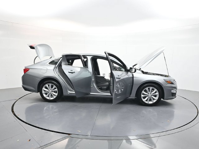 Used 2025 Chevrolet Malibu LT FWD image 50