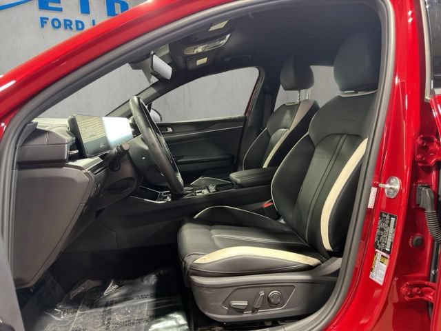 Used 2025 Kia K5 GT-Line AWD/4WD image 6