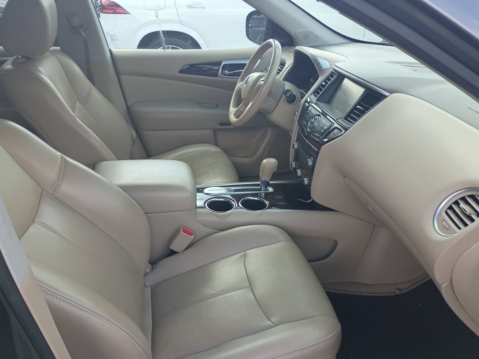 Used 2015 Nissan Pathfinder SL w/ SL Premium Package FWD image 8