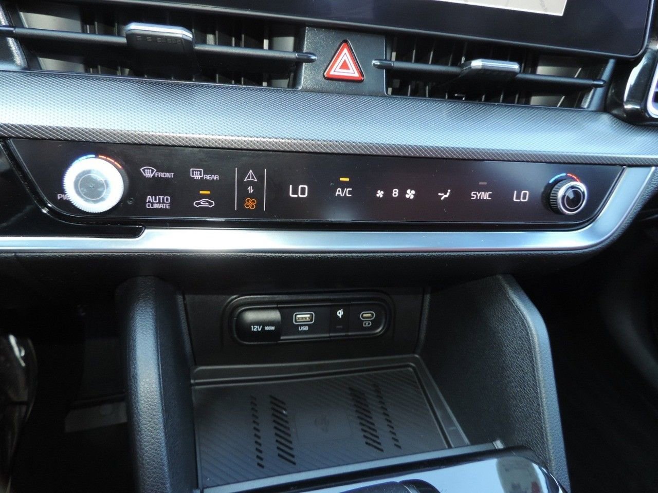 Used 2024 Kia Sportage SX FWD image 24