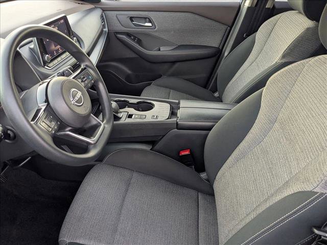 Used 2023 Nissan Rogue SV image 15