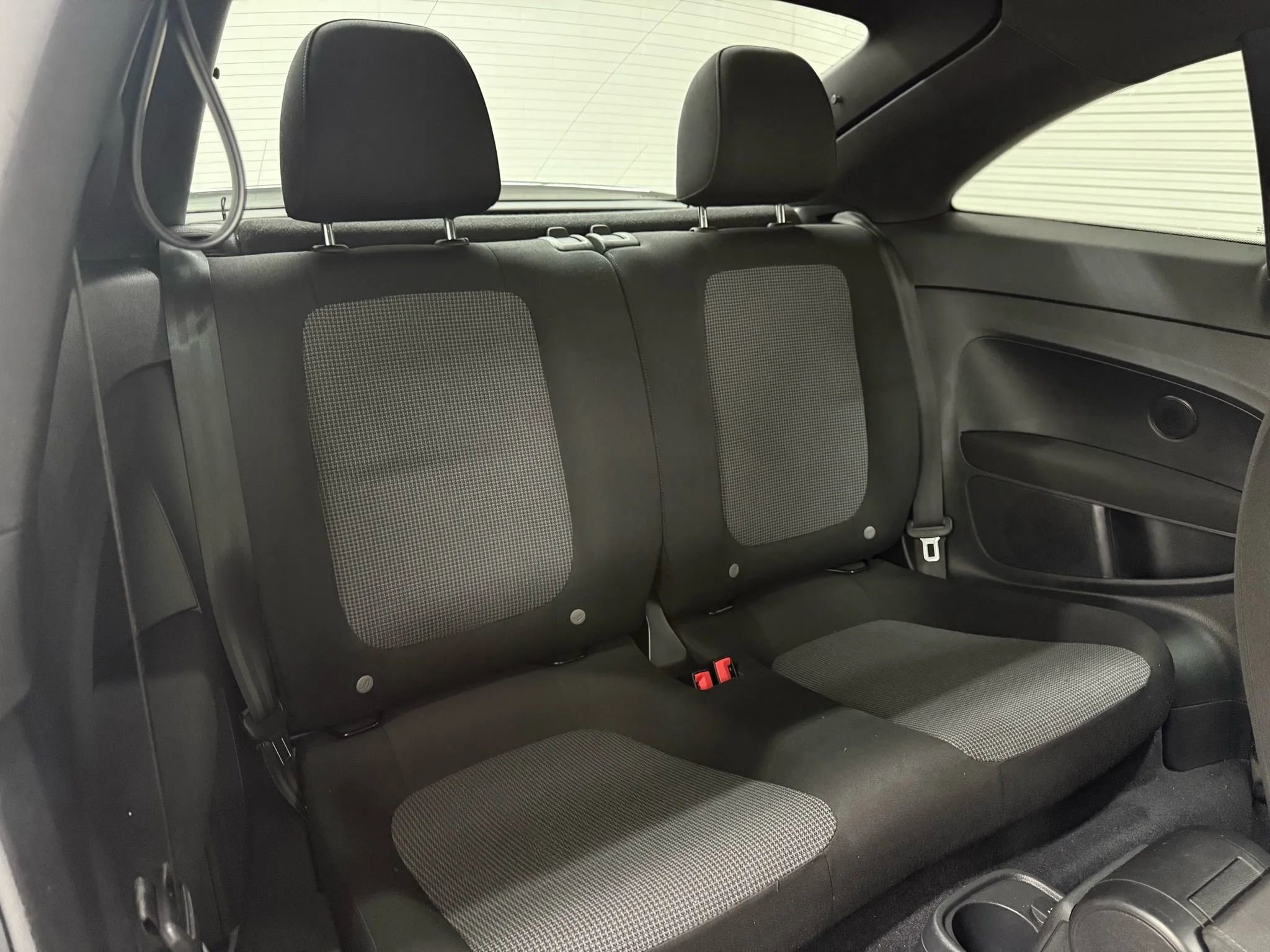 Used 2017 Volkswagen Beetle 1.8T S image 11