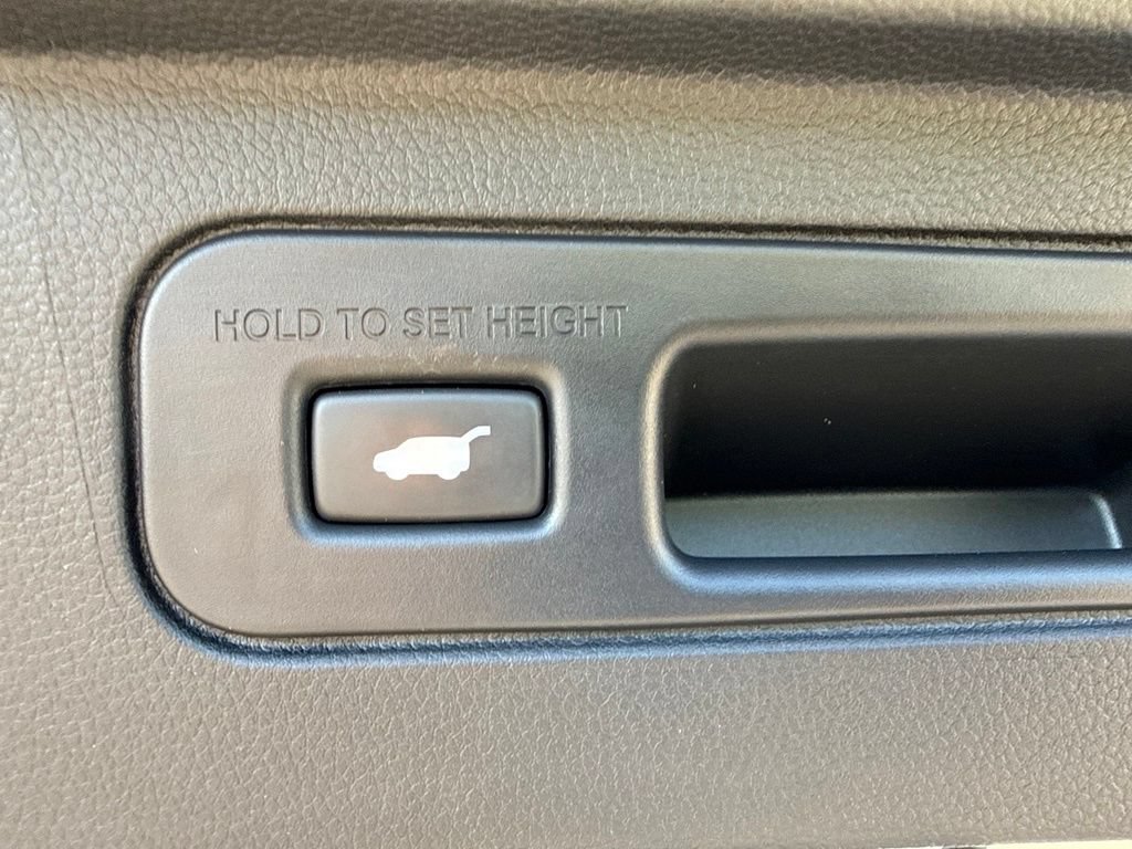 Certified 2025 Honda Pilot Elite image 12