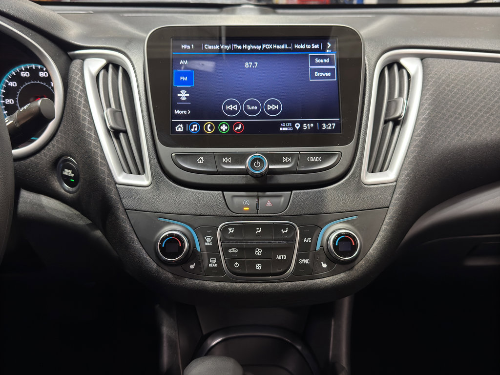 Used 2024 Chevrolet Malibu LT image 25