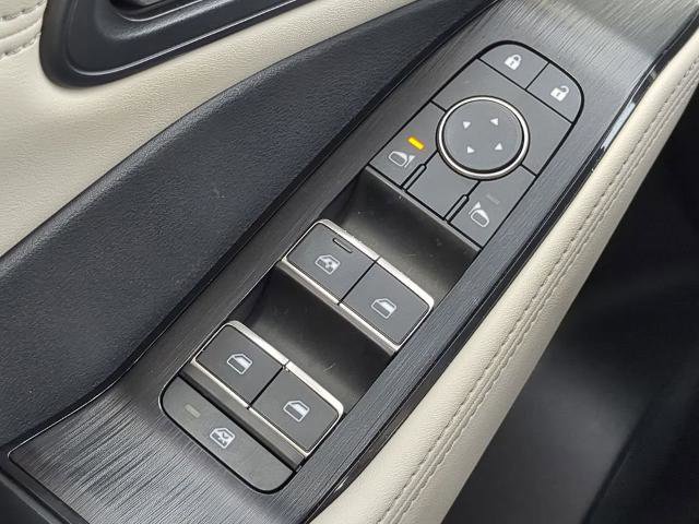 Certified 2025 Nissan Rogue SL w/ Tech Package image 24