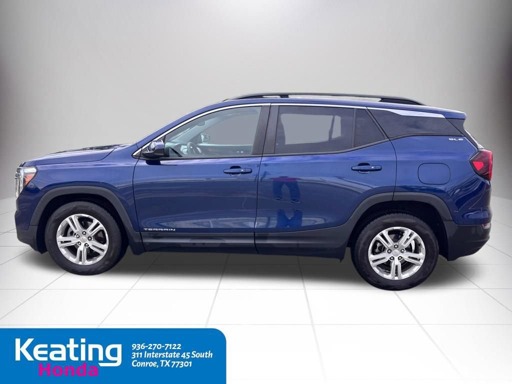 Used 2022 GMC Terrain SLE w/ Driver Convenience Package FWD image 10