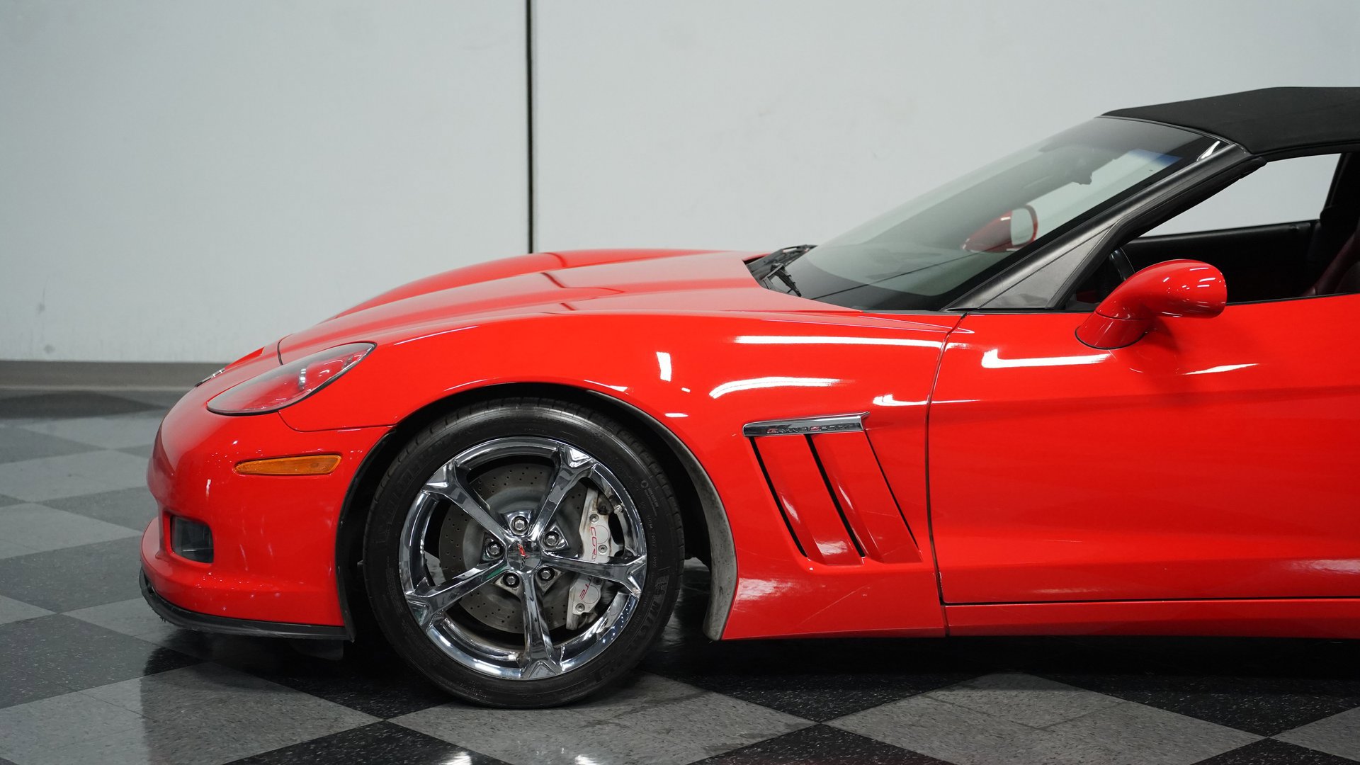 Used 2010 Chevrolet Corvette Grand Sport w/ Preferred Equipment Group image 20