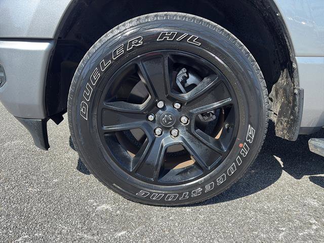 Used 2020 RAM 1500 Big Horn RWD image 9