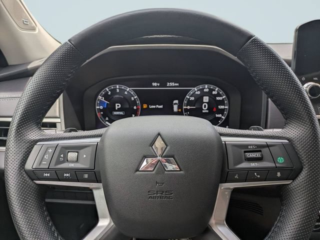Used 2024 Mitsubishi Outlander SE FWD image 29