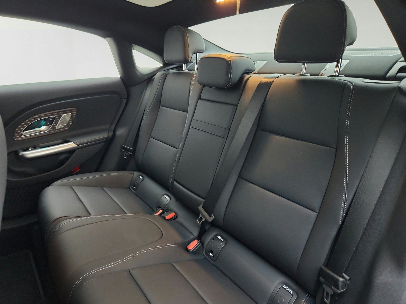 Used 2027 Mercedes-Benz CLA 220 image 16