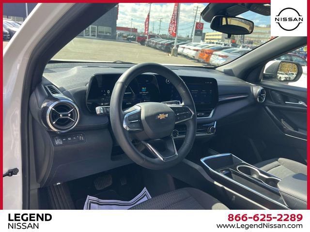 Used 2025 Chevrolet Equinox LT AWD/4WD image 20