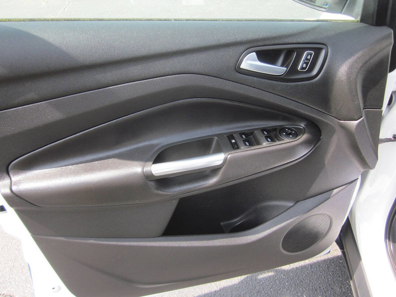 Used 2014 Ford Escape SE image 11
