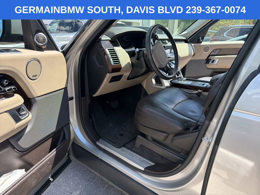 Used 2019 Land Rover Range Rover HSE AWD/4WD image 15
