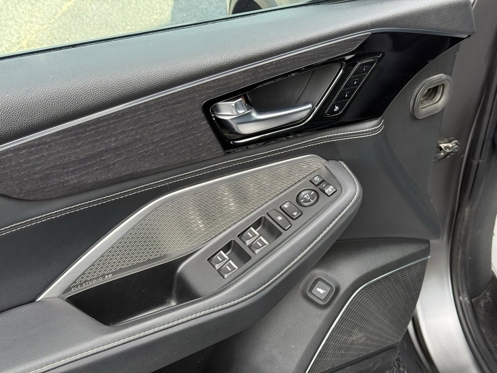 Used 2022 Acura MDX SH-AWD w/ Advance Package image 13