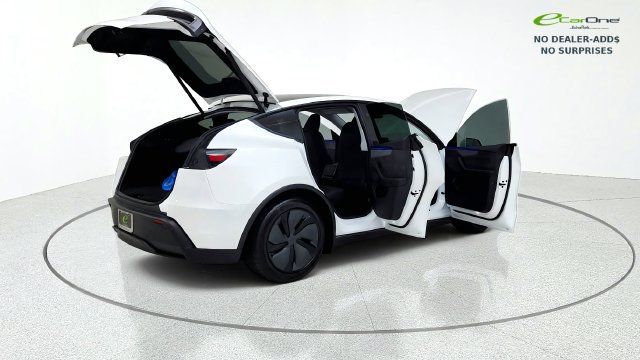Used 2026 Tesla Model Y Long Range AWD/4WD image 18